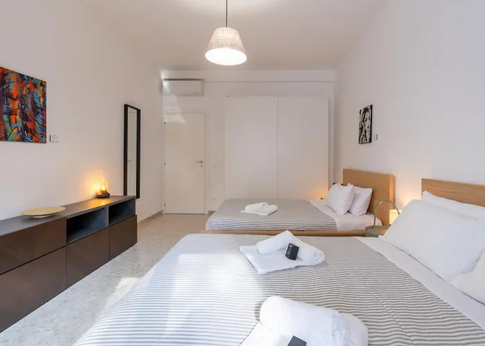 Hill - T5 - 10 Guest house 4*